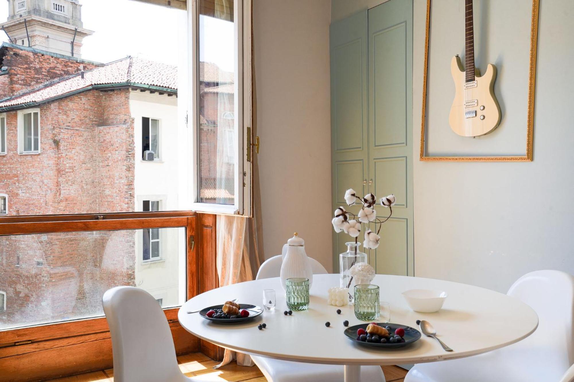 Duomo Center Apartment Милан Экстерьер фото